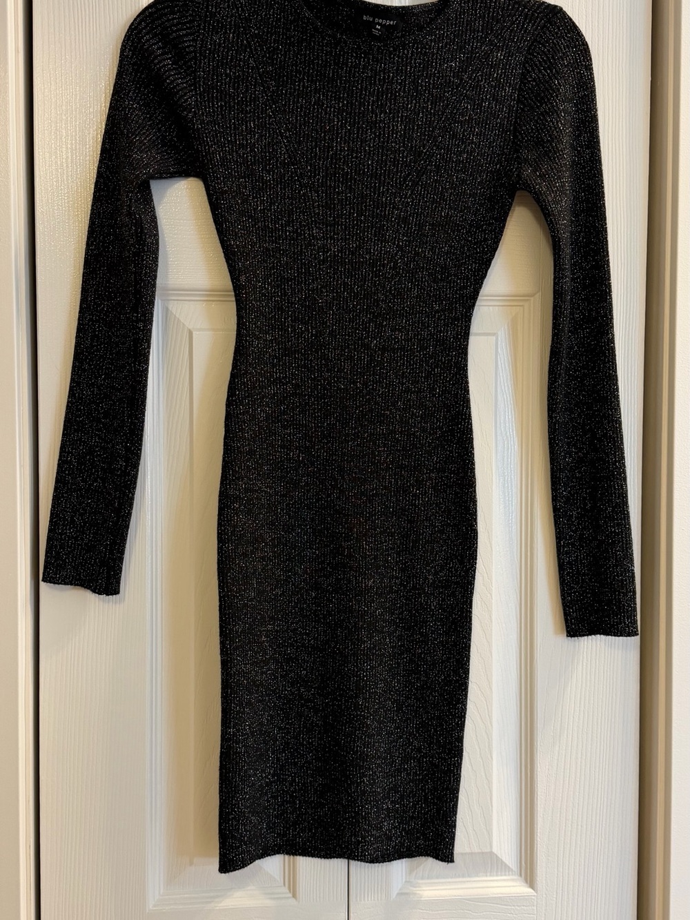 Blu Pepper Black Metallic Ribbed Long-Sleeve Dress